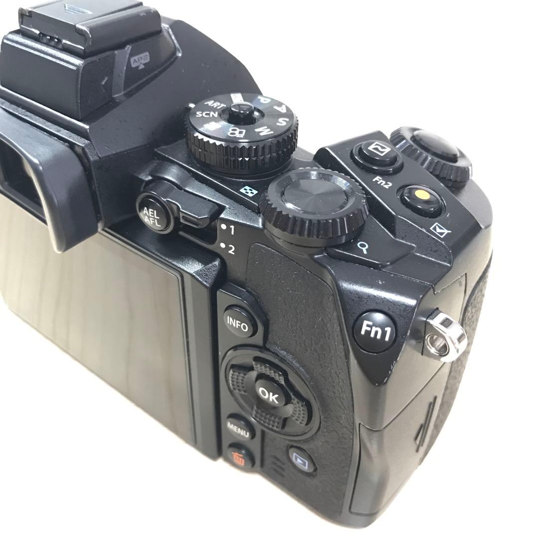 デジタルカメラ OLYMPUS OM-D E-M1