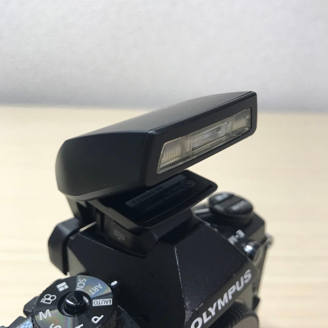 デジタルカメラ OLYMPUS OM-D E-M1