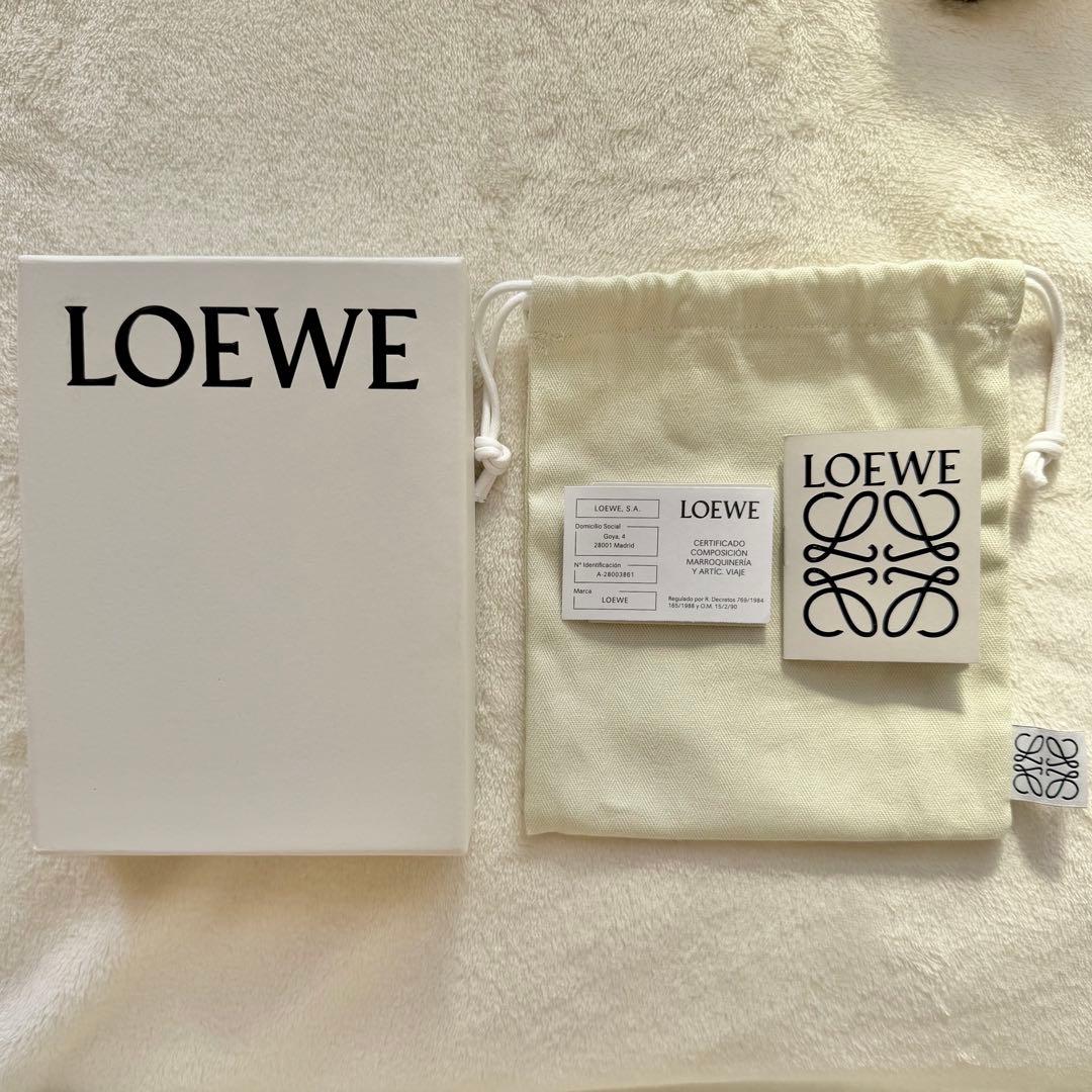 LOEWE ロエベ アナグラム フラグメントケース カードホルダー
