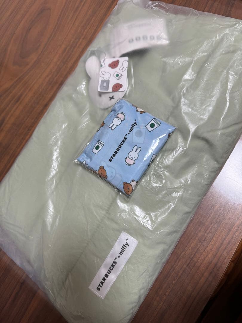 【2点セット】スターバックス×ミッフィー、トートバッグ（緑）、エコバッグ（水色）