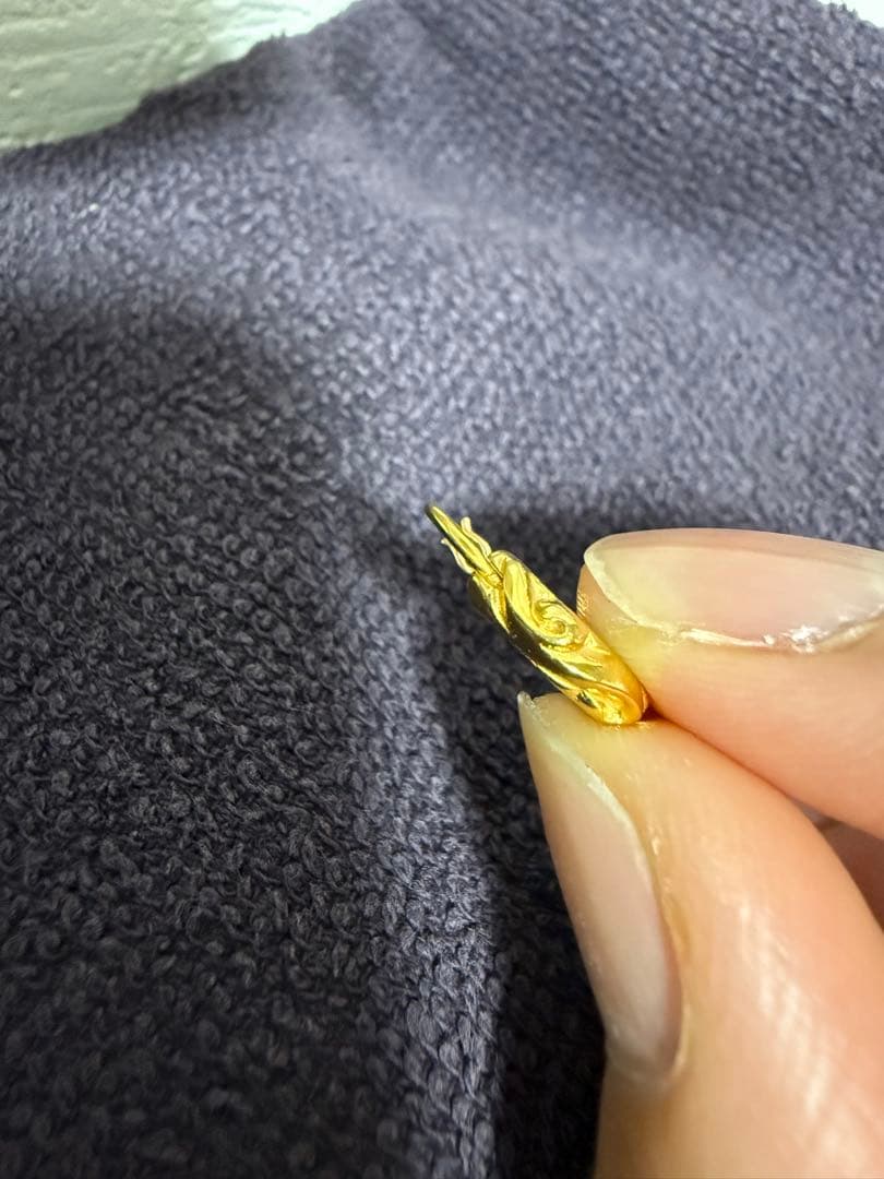 クロムハーツ　22k スクロールバンドフープ　ピアス