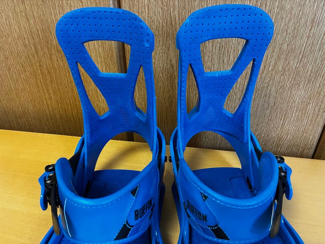 バートンBURTONバインディング【フリースタイル（Mサイズ）青】
