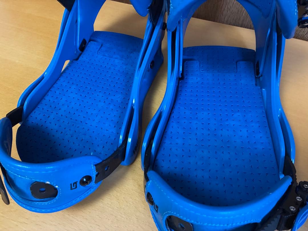 バートンBURTONバインディング【フリースタイル（Mサイズ）青】