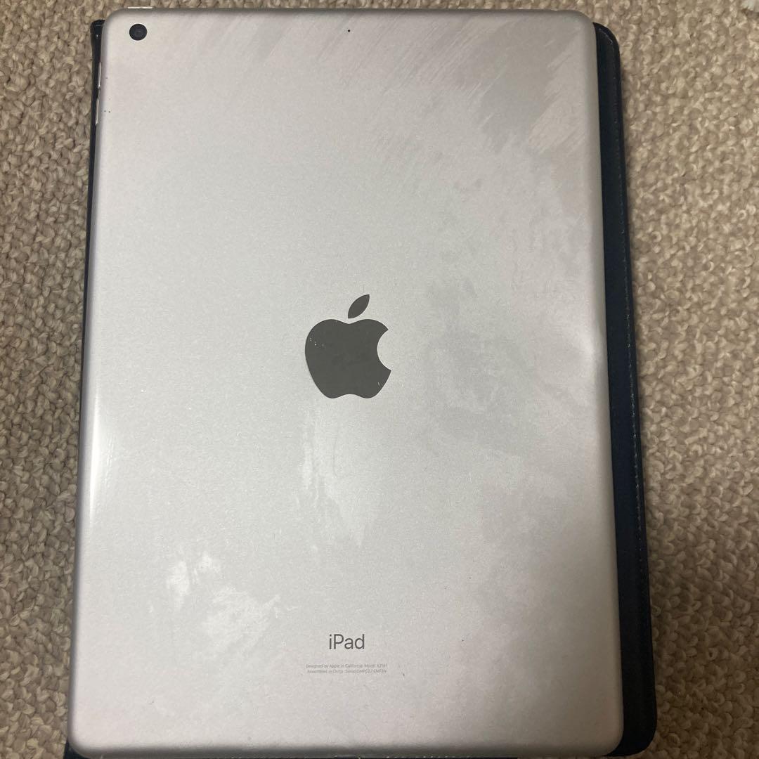 iPad 七世代動作品本体 + Apple Pencil(訳あり)➕ケース