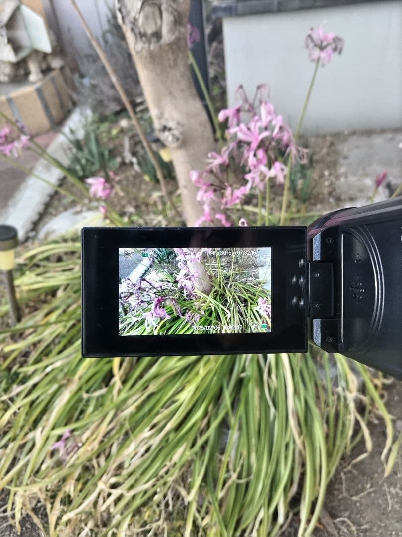 8月15日まで限定値引。 4K ビデオカメラ　防水タイプ　超格安です