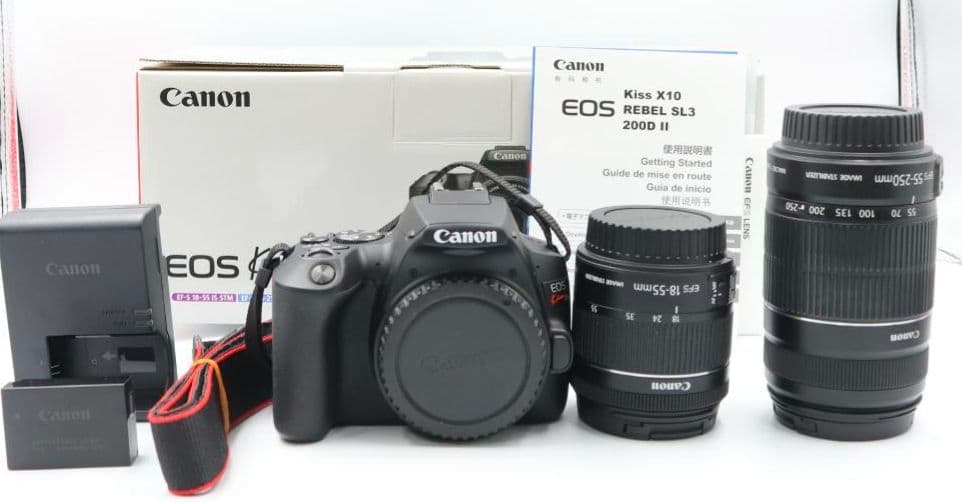 ほぼ未使用　Canon Kiss x10　ダブルズームキット　おまけ有り　超美品