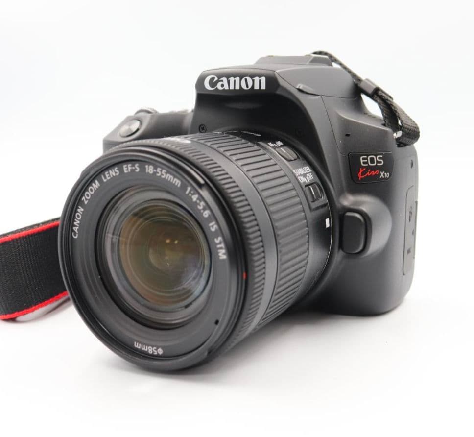 ほぼ未使用　Canon Kiss x10　ダブルズームキット　おまけ有り　超美品