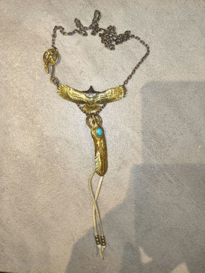 ギ*ー様 ファッションボニータ フェザーネックレス イーグルモチーフ