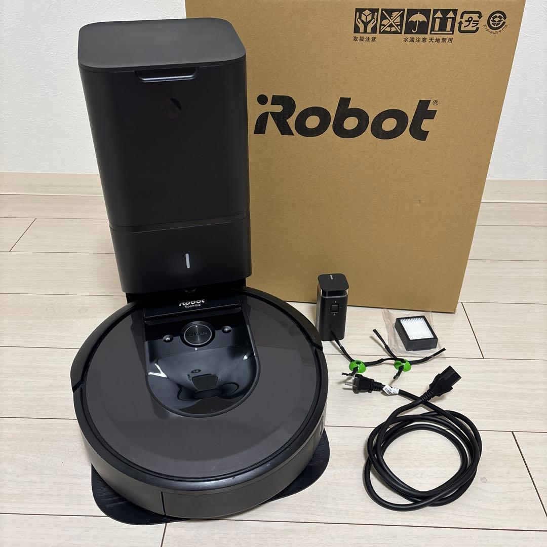 ルンバ i7 iRobot Roomba 本体（クリーンベース付き）