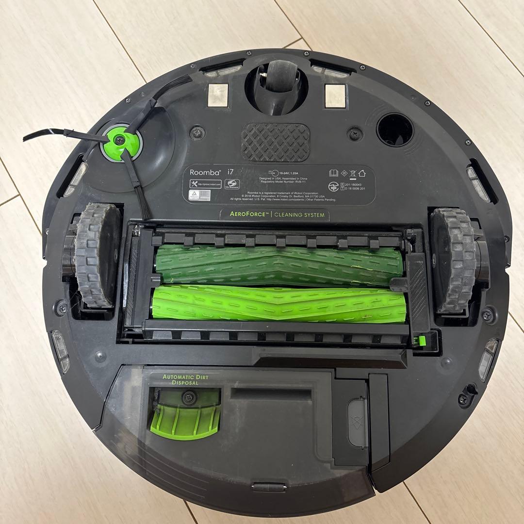 ルンバ i7 iRobot Roomba 本体（クリーンベース付き）