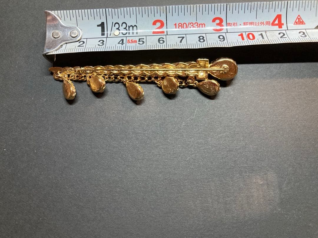 trifariブローチ 美品