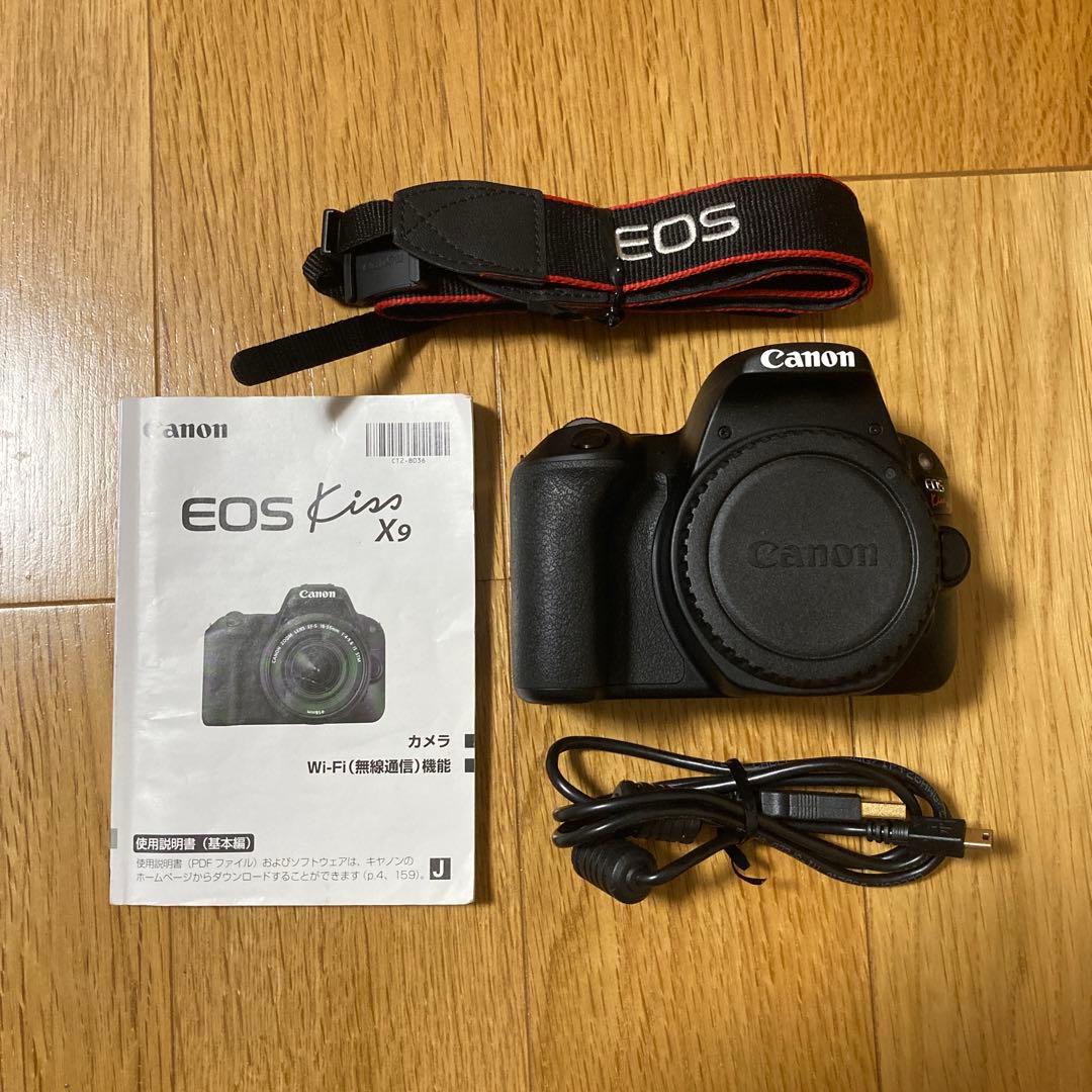 Canon EOS Kiss X9 ボディ