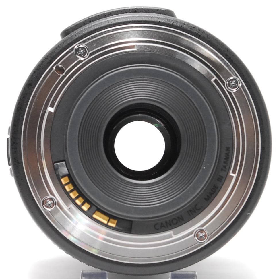 ❣美品❣中望遠レンズ❣Canon EF-S 18-135mm IS STM