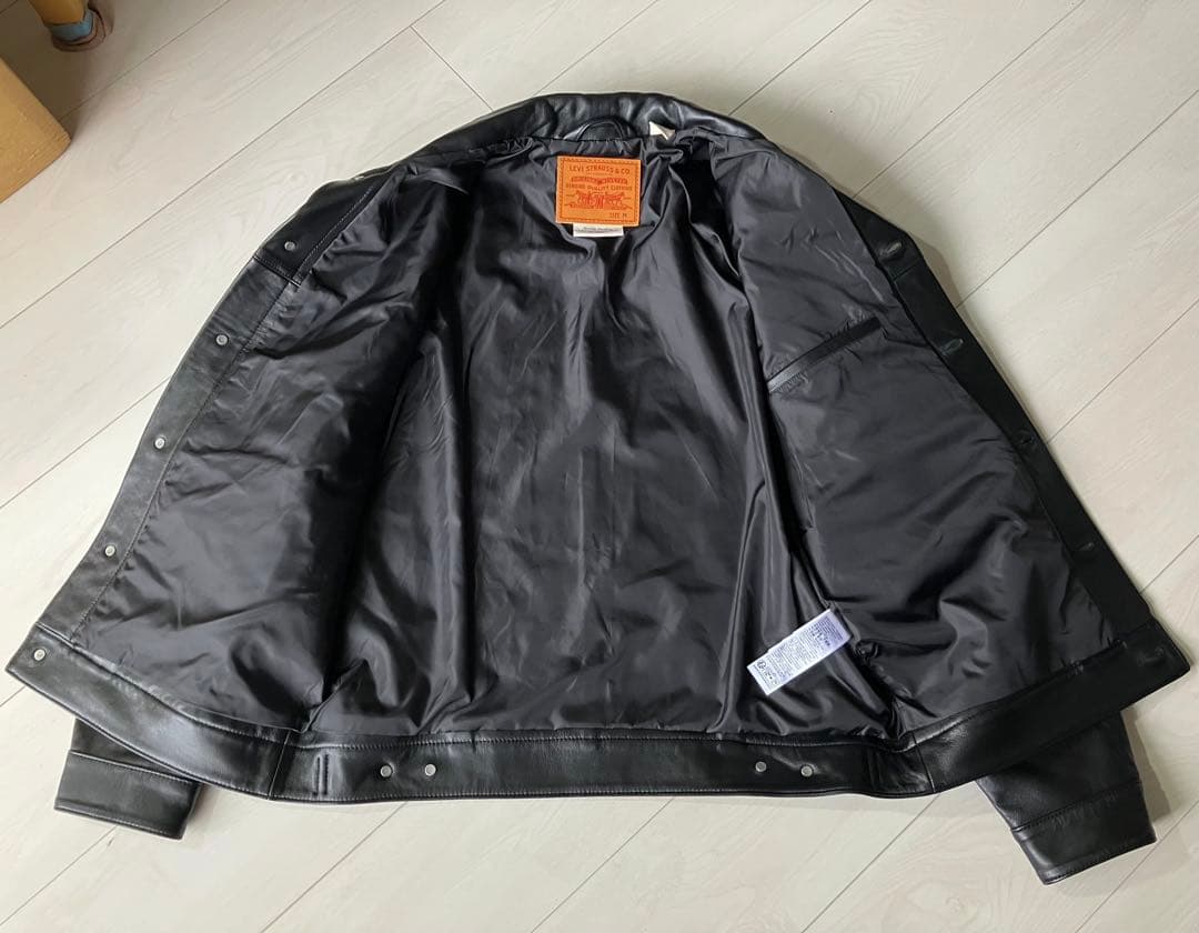 Levi's PREMIUM BLACK LEATHER JACKET M 本革