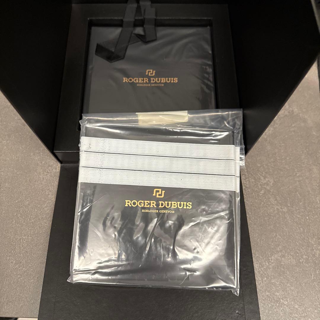 ROGER DUBUIS 時計ケース 黒　エクスカリバー箱のみ