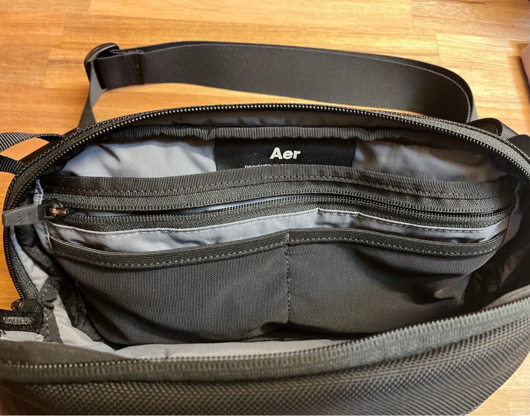 比*鳥様 Aer Day Sling 3 定価15950円