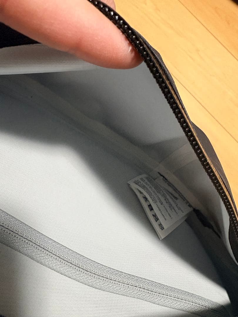 値下げ不可！美品！Arc'teryx グランヴィル　クロスボディ