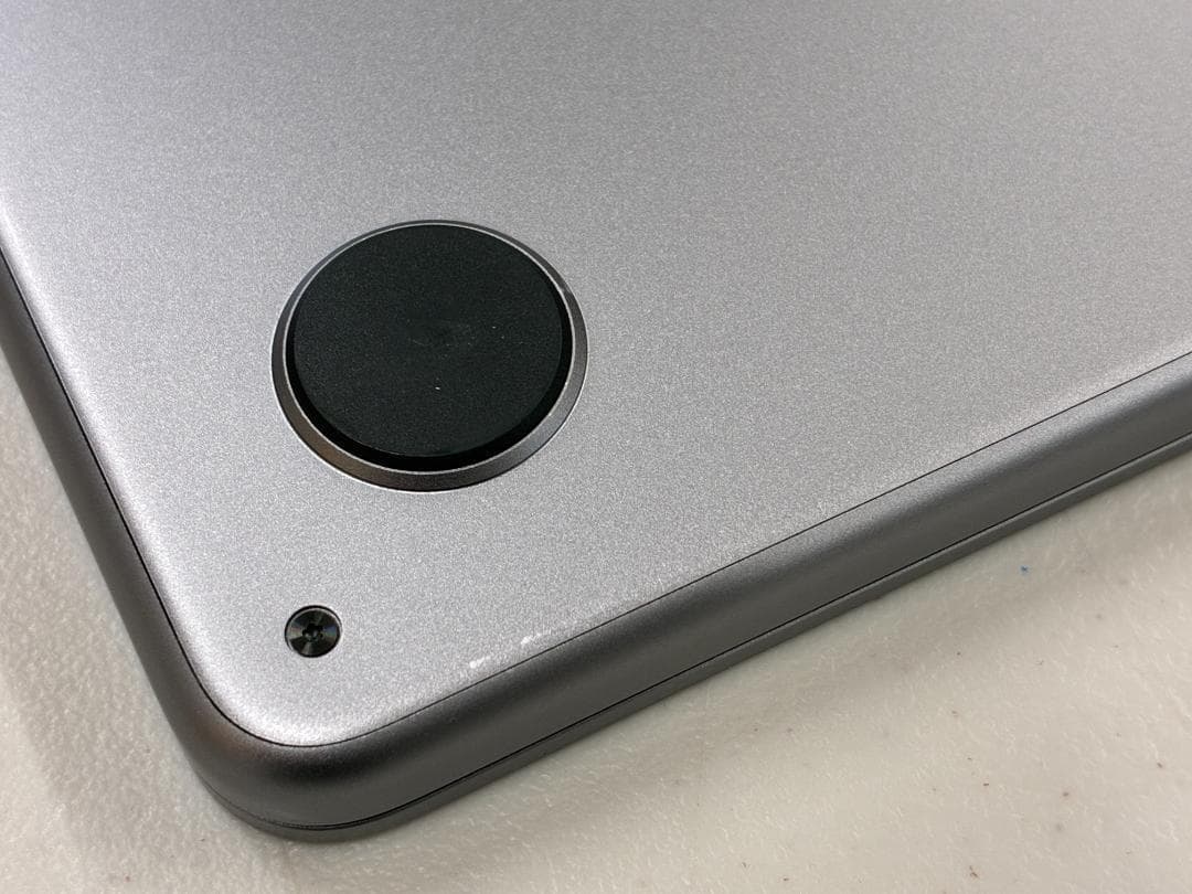 M2 13インチ MacBook Air 16GB 512GB スペースグレイ