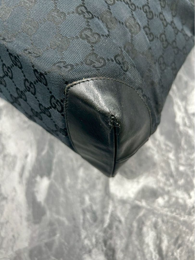 GUCCI GGキャンバス トートバッグ ブラック A4◎