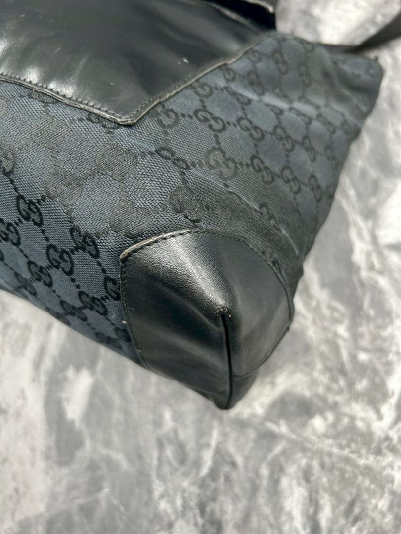 GUCCI GGキャンバス トートバッグ ブラック A4◎