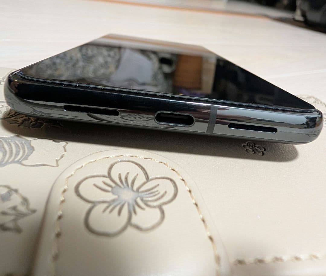 Google pixel8 pro　ケース、ガラスフィルム付き