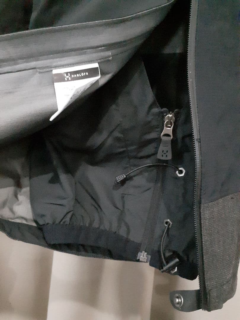 ホグロフス HAGLOFS GORETEX PRO ビブパンツ 黒