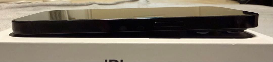 【美品】iPhone 14 Pro 1TB ブラック