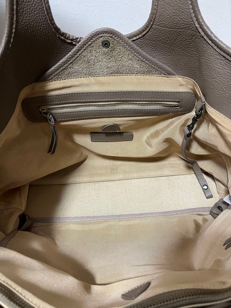 Magnu マヌー トートバッグ 大容量 グレー 革 レザー