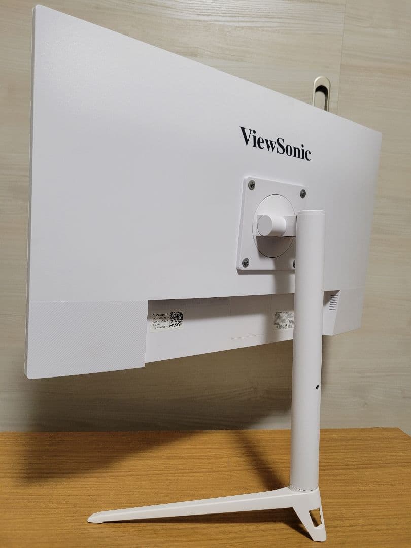 おしゃれ　VX2728J-2K-W-72 27型2Kゲーミングモニター　25年製