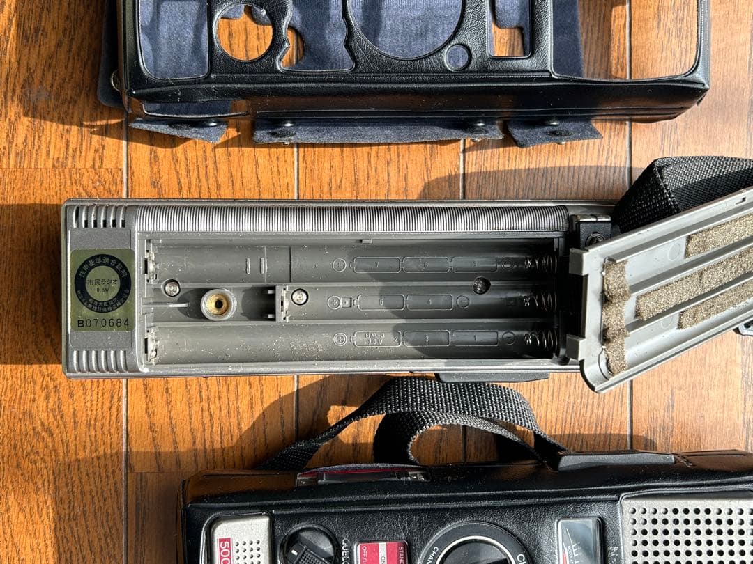 ナショナル製トランシーバーです。