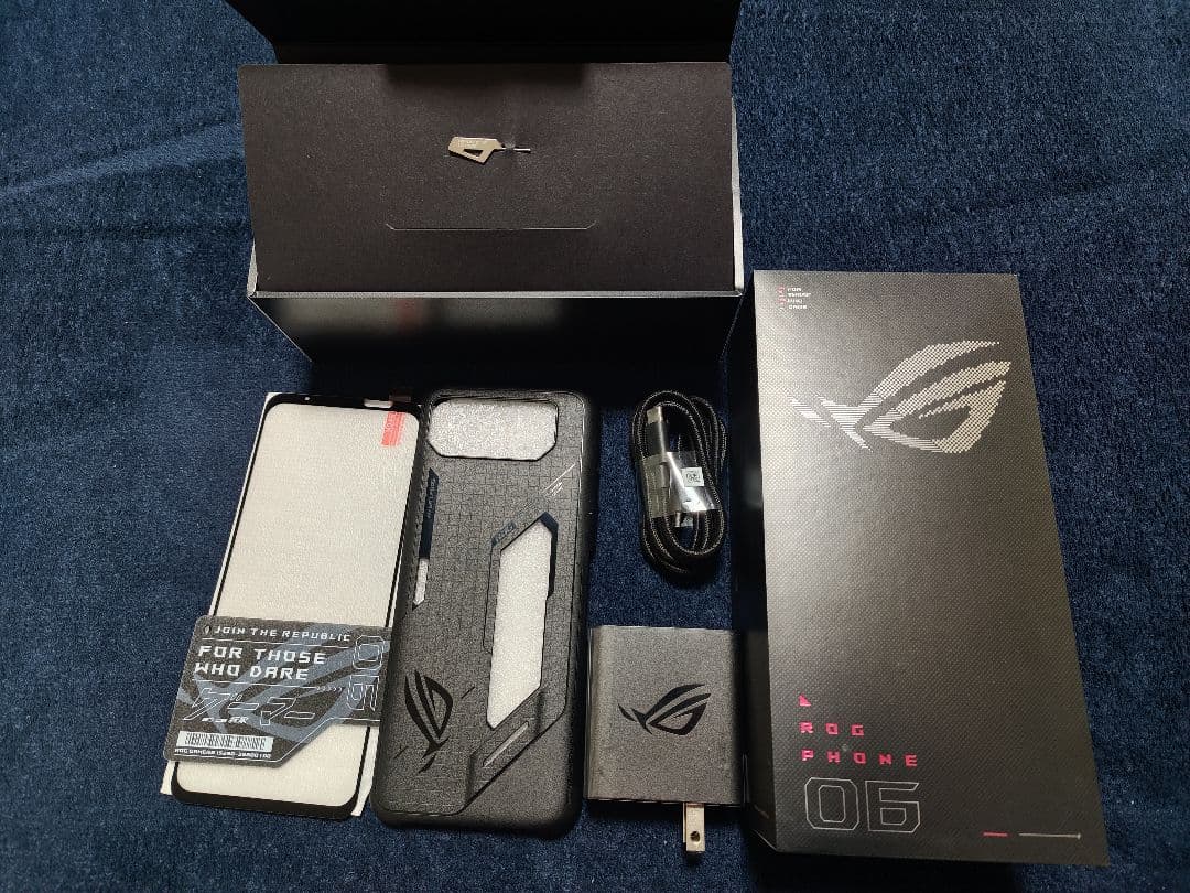 ASUS ROG Phone 6 12GB 256GB ストームホワイト