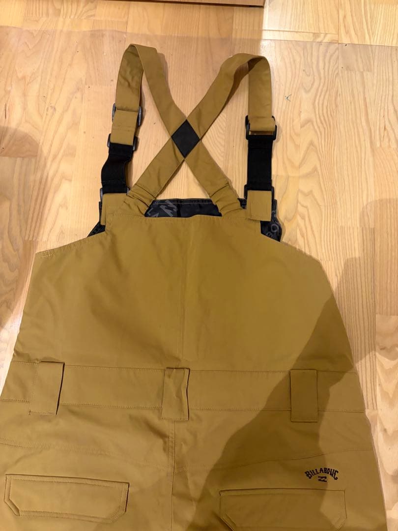 Billabong ビブパンツ　オーバーオール スノーボードパンツ