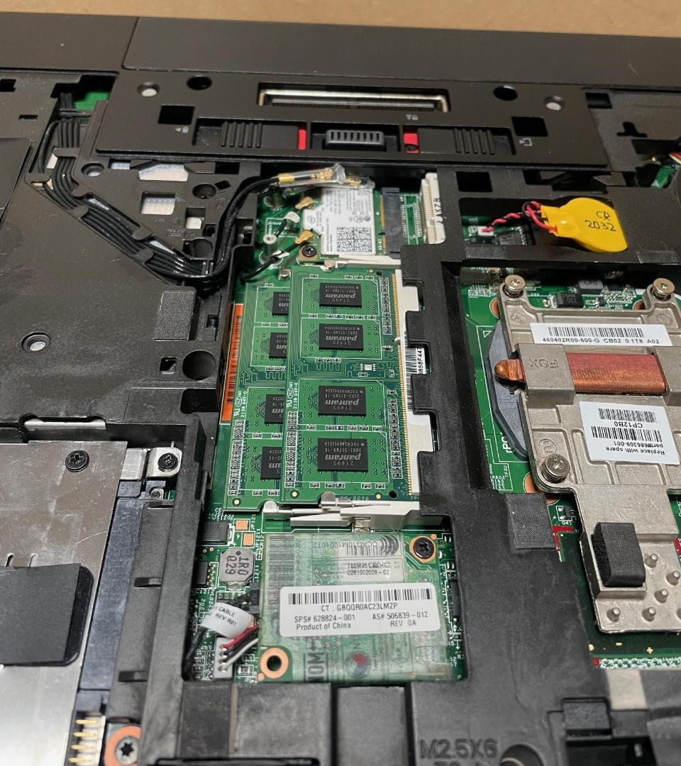 Windowsノート本体 USED HP Elitebook 8570p i7-3740QM 8G