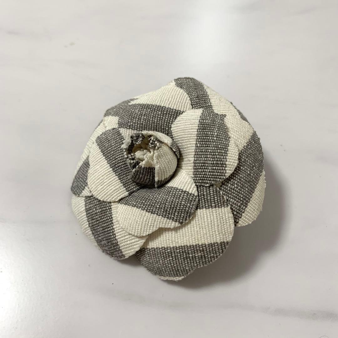 ヴィンテージシャネル　ボーダーストライプ　カメリアブローチ　コサージュ