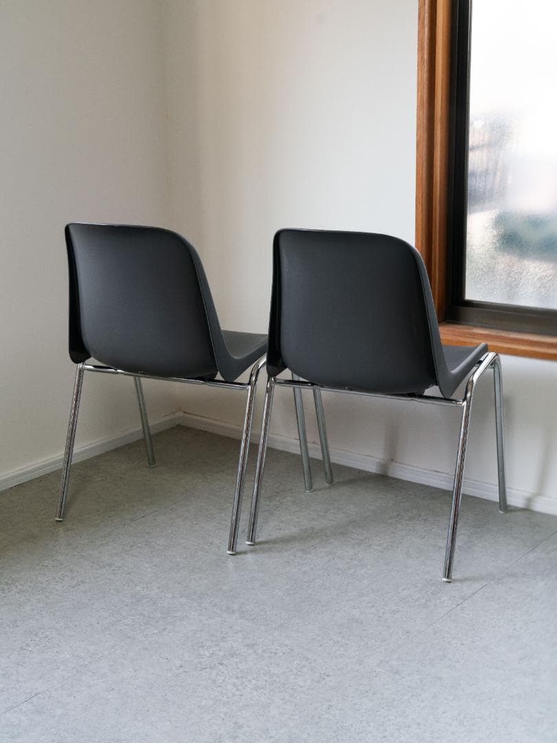 MOD ELENA チャコール スタッキングチェア 2脚 ミッドセンチュリー