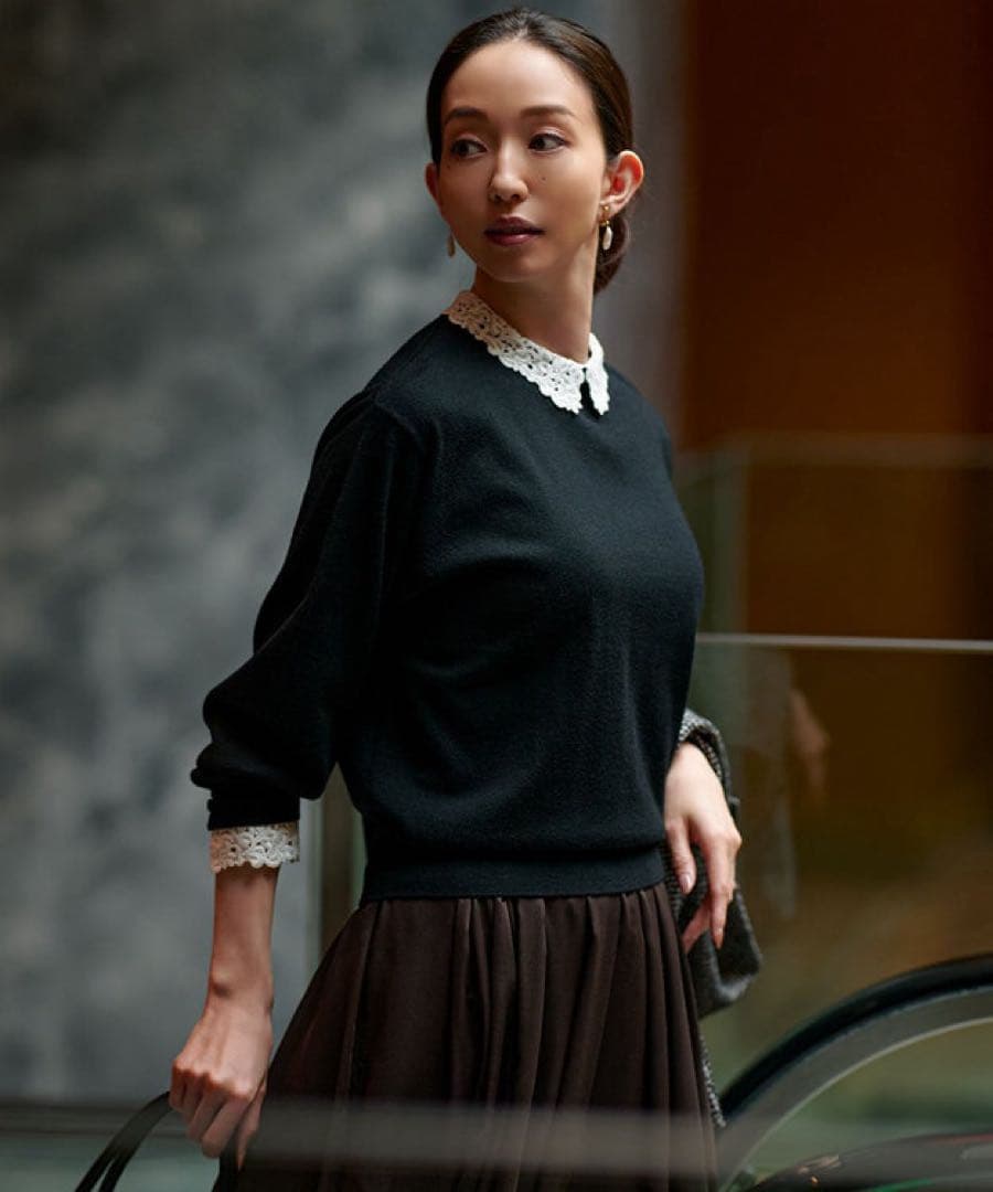 エンブロイダリー フラワーレースコンビ ニット