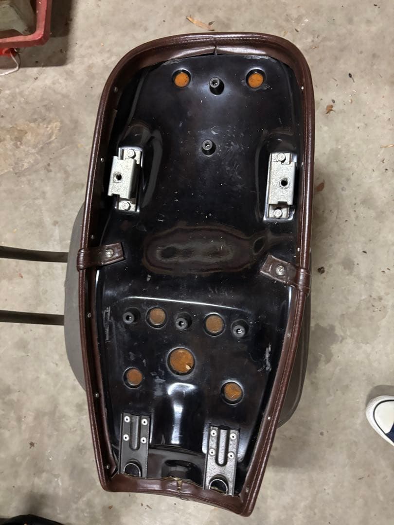 K&H sr400用シート