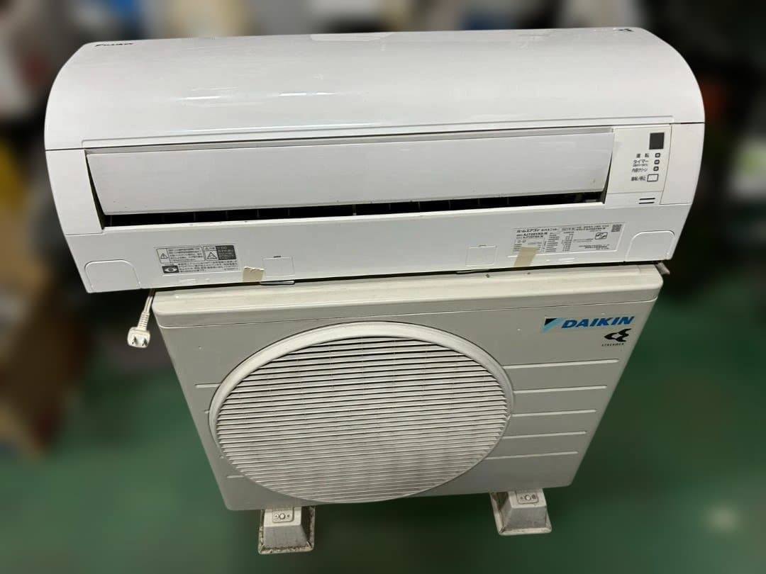 即決 エアコン ダイキン2.8k　中古 動作14畳 名古屋中川区直引のみ 取付可