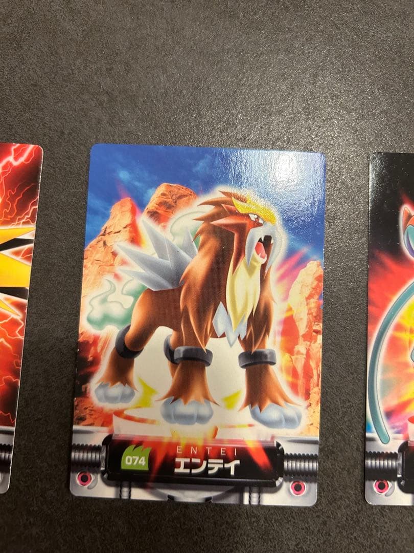 ポケモンカードダス　 サンダー　 エンテイ デオキシス