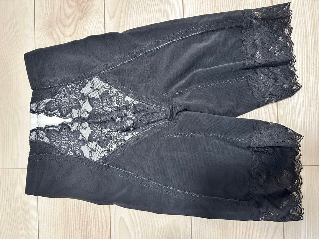 LALA Grant 骨盤ガードル 76サイズ 黒