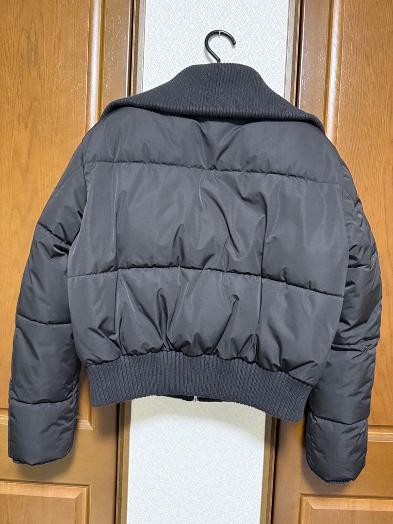 ZARA ダウン リブ仕上げパデッドアノラック　XS