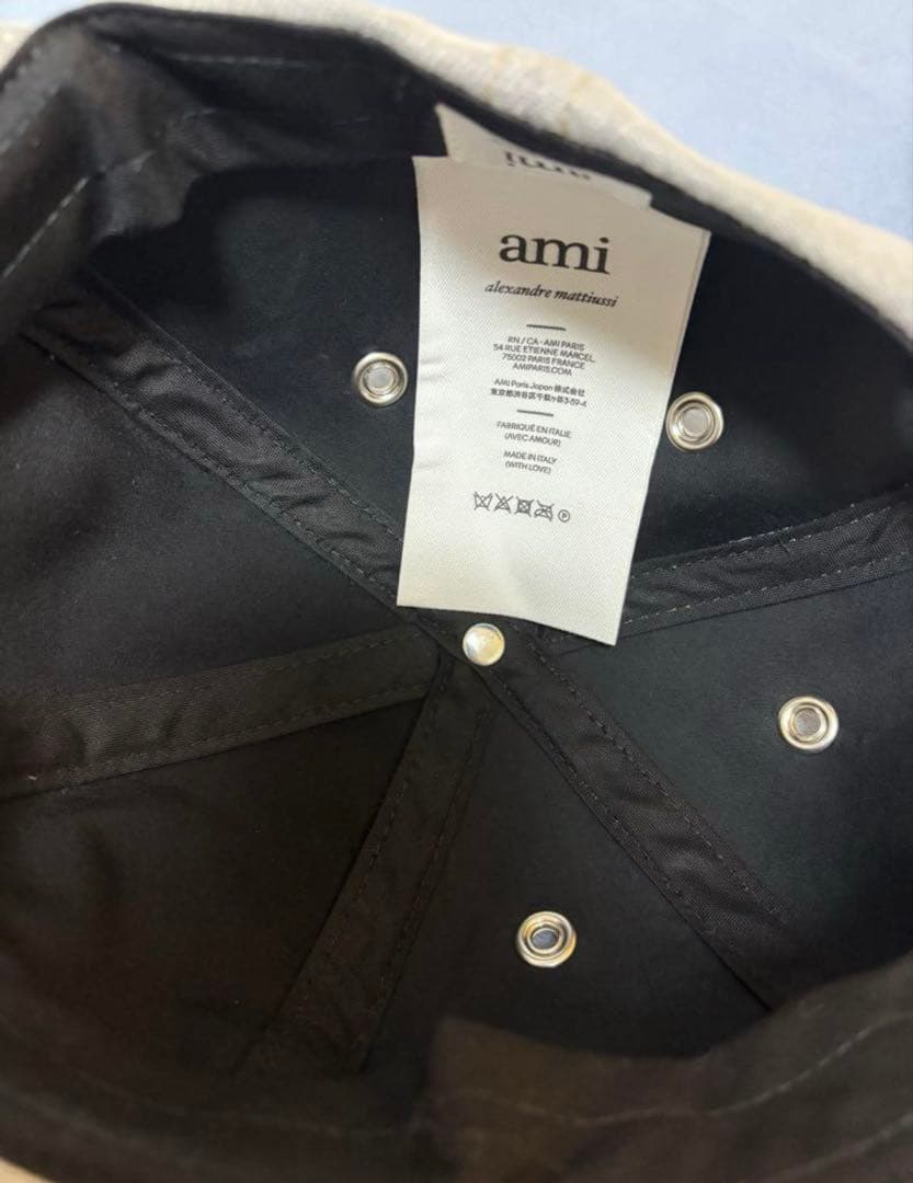 amiparis グレー キャップ ハート刺繍