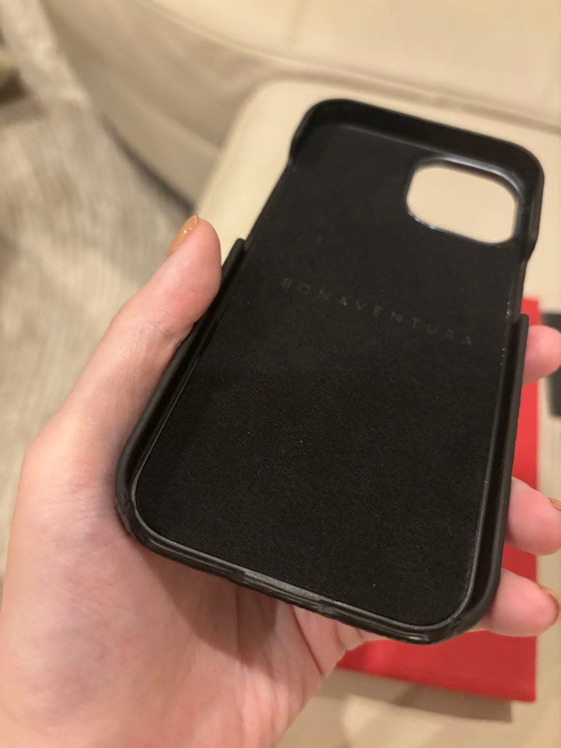 (iPhone 15) bonaventuraバックカバーケース シュリンクレザ