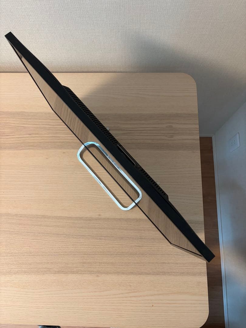 SONY 液晶テレビ スリムデザイン