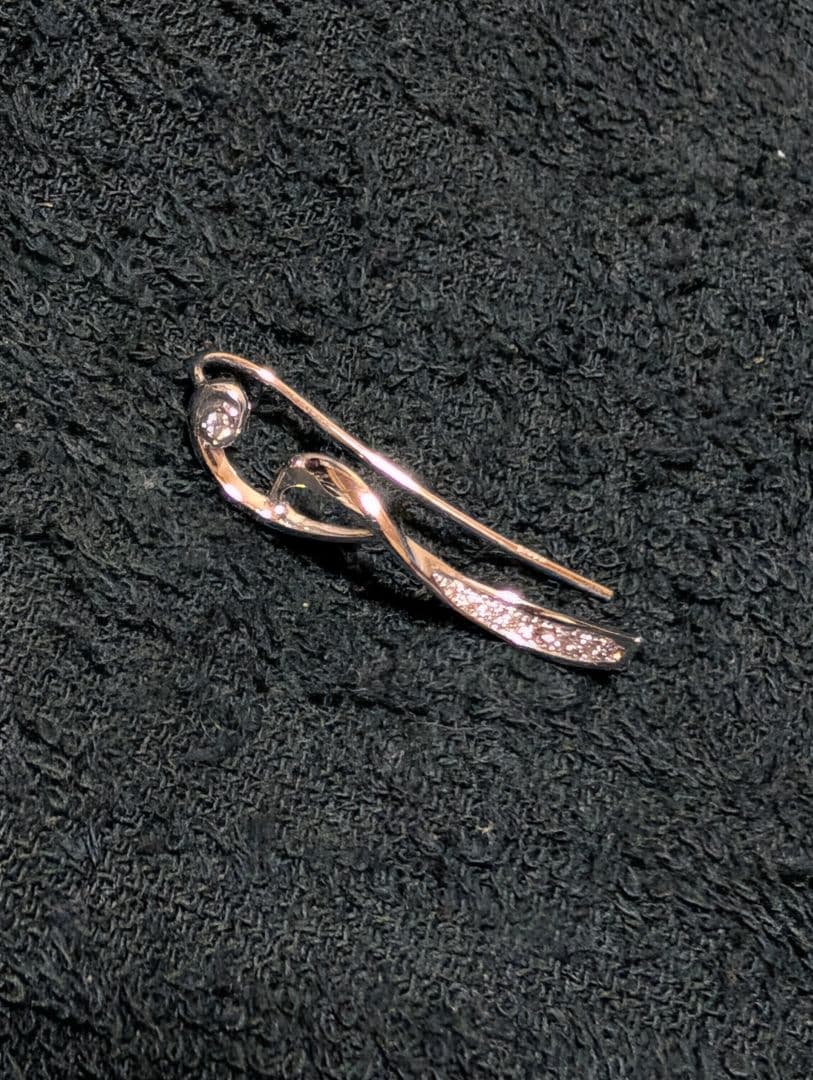 K10 デザイン ピアス(片耳用)