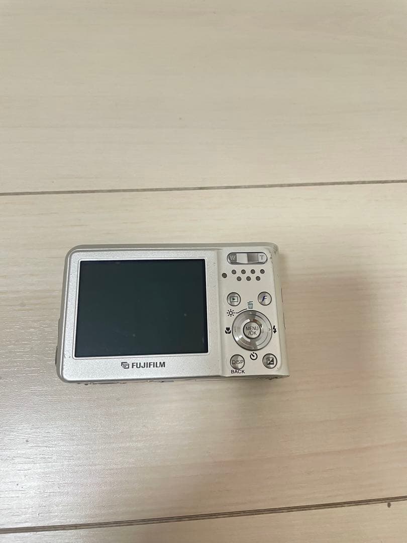 Fujifilm FinePix 8コンパクトデジタルカメラ 【動作確認済】