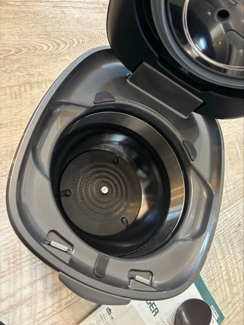 美品 タイガー圧力　土鍋IHジャー炊飯器　　JPL-H10N 2024年製