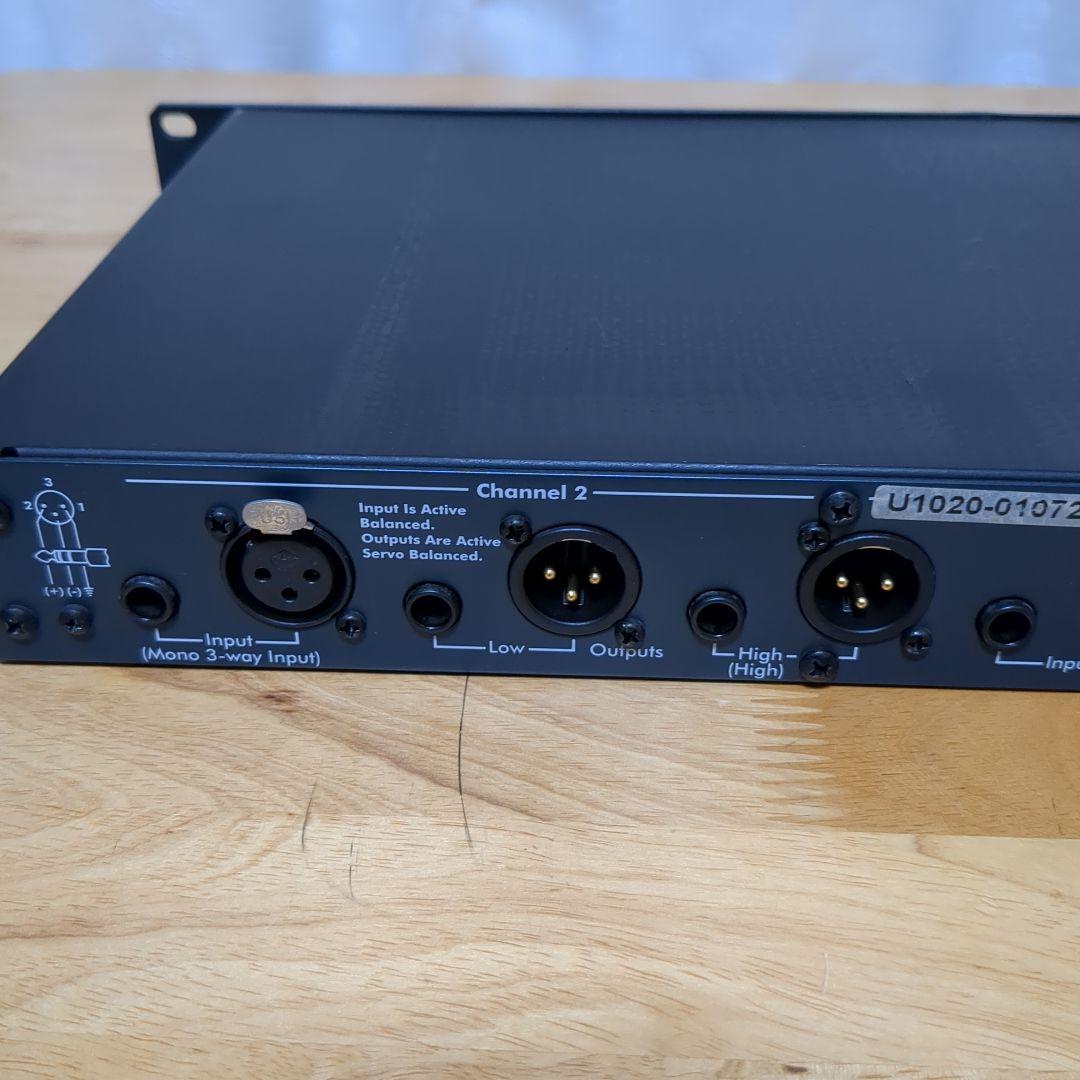 ASHLY XR-1001 チャンネルデバイダー