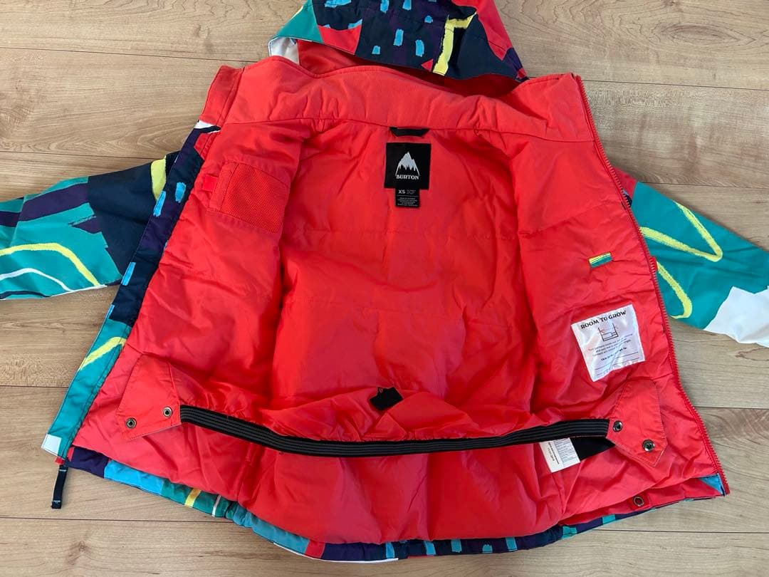 BURTON 子ども用スノーボードジャケット パンツ