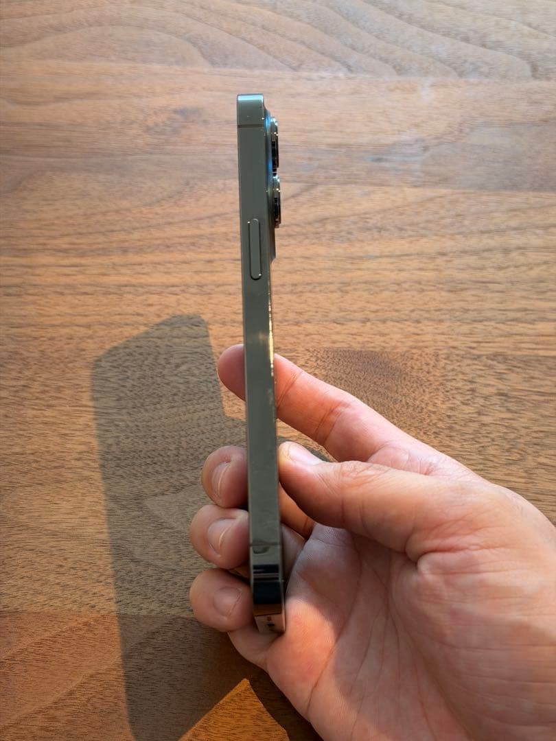 iPhone13 pro 512GB simフリー グラファイト